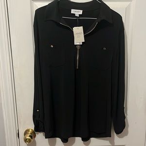 Carmen Mark Valvo long sleeve zip front blouse with front pockets